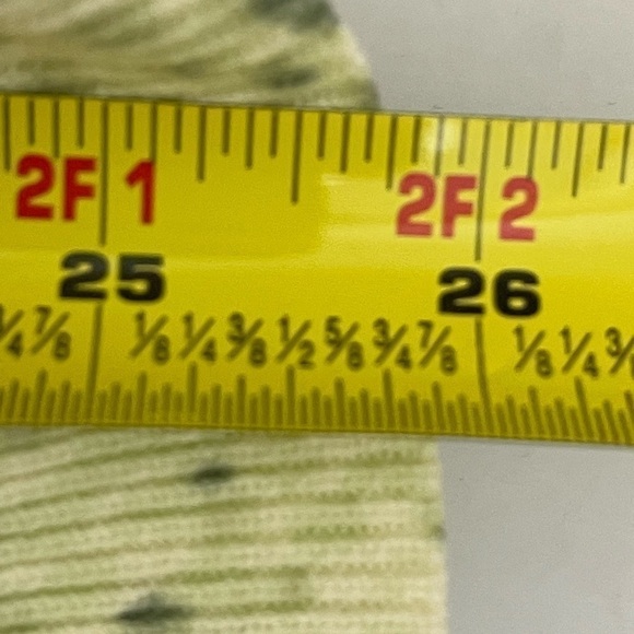 H by Halston sz med sweater light cream with earthy tones in an abstract design - Picture 8 of 12